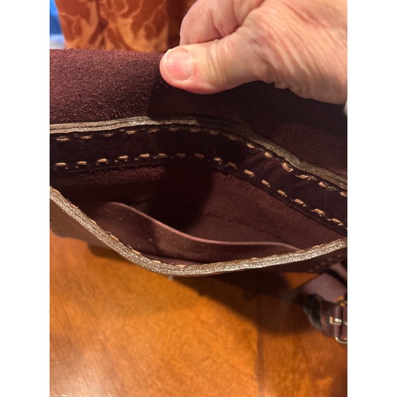 Handmade Brown Leather Messenger Bag Satchel Whipstitch Brass Latch Crossbody - Picture 11 of 17